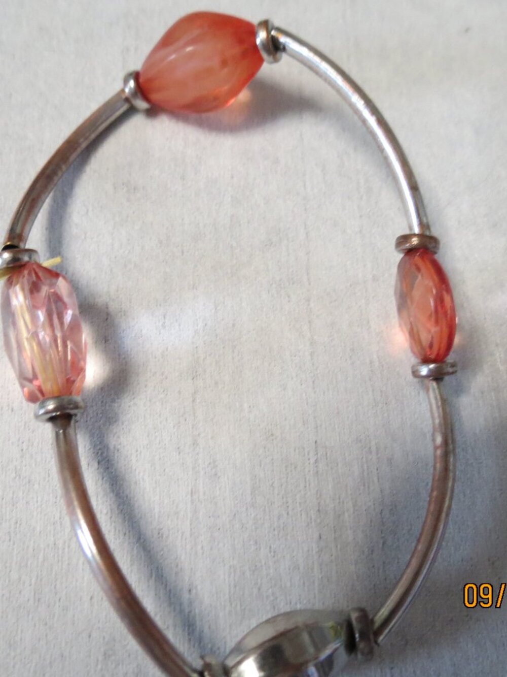 USED-Vintage Glass Bead Stretch Bracelet